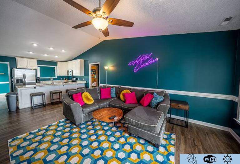 Catch a wave at breezy vacation rentals on the beach in Surf City - HomeToGo