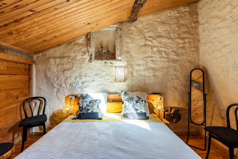 Saint François Apartment – Romantic Getaway in Marmande
