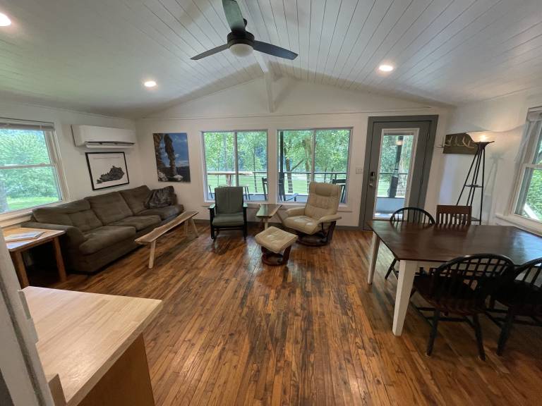 Cottage  Harrodsburg