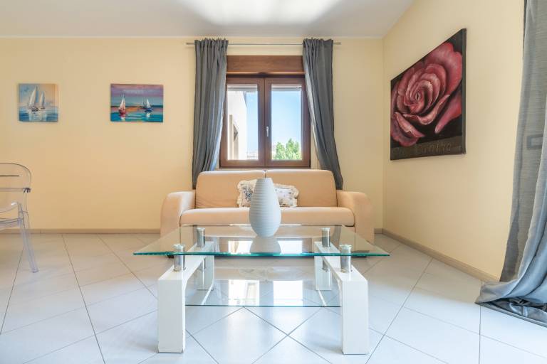 Family-oriented lovely house with fast internet | Suitable for remote work | Dogs allowed — photo 4