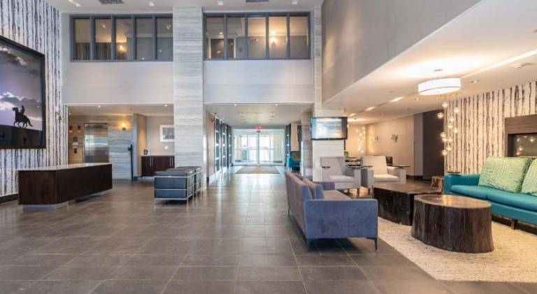 Sandman Signature Edmonton South Hotel — photo 2