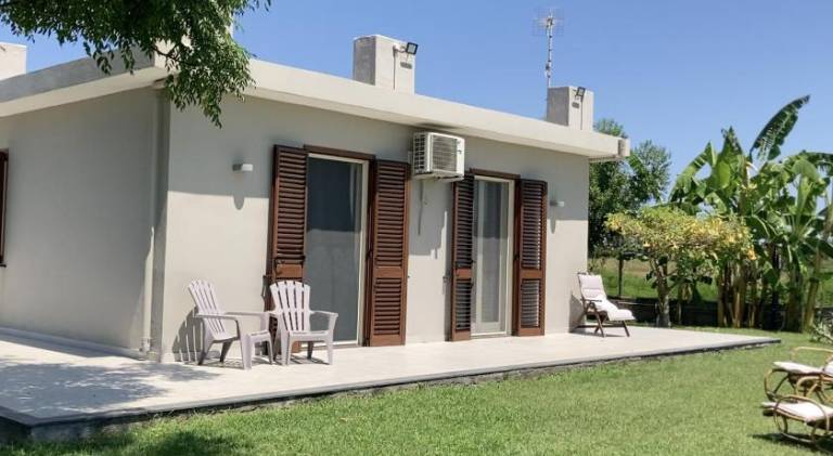 Child-friendly beautiful lodge with grill, terrace & yard | Close to the beach | Perfect for remote work | Dogs allowed — photo 4