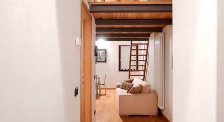 Apartment | Close to Santa Maria Maggiore | Pets are welcome — photo 3