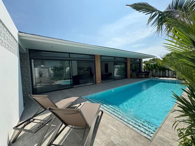 Villa Kata Beach