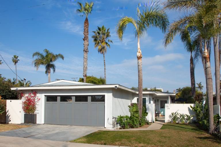 House  Solana Beach