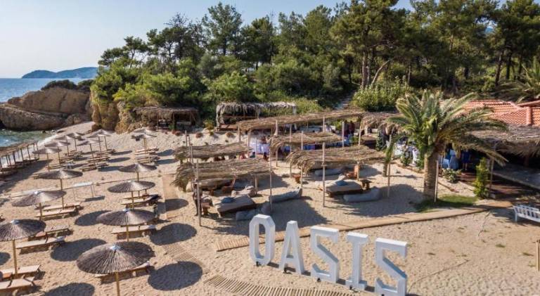 Oasis Deluxe Studios in Thasos