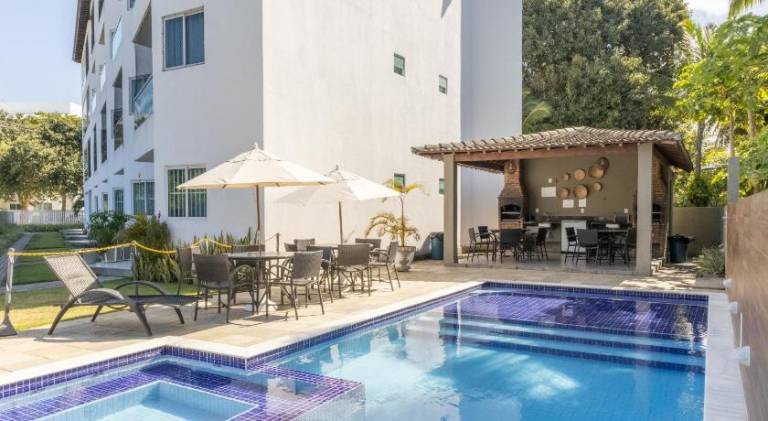 Rental apartment with pool, yard & BBQ in Ipojuca