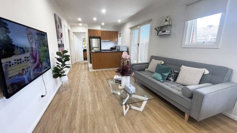 House  Burwood