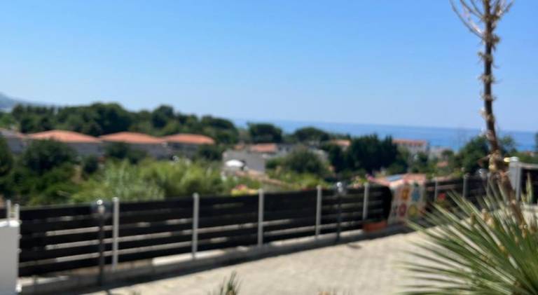 Rental apartment with 3 rooms for 8 persons in Zambrone