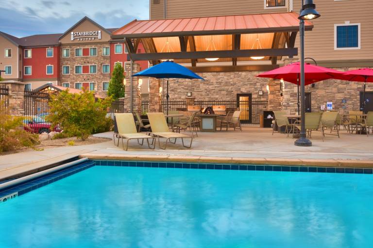 Family-oriented wonderful studio with pool, barbecue & jacuzzi | Pets allowed — photo 4
