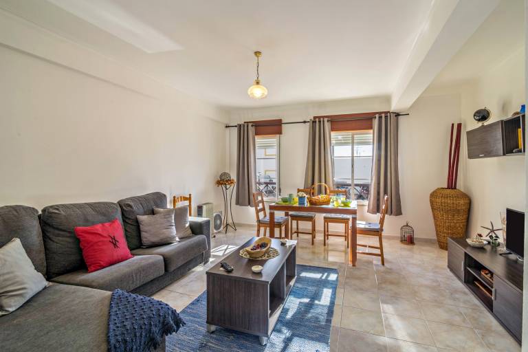 House with 2 rooms for 5 persons — photo 4