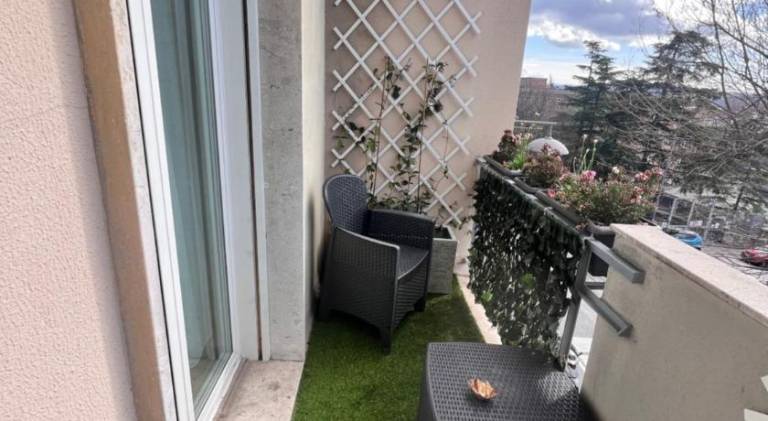 Apartment with heated pool & terrace — photo 3