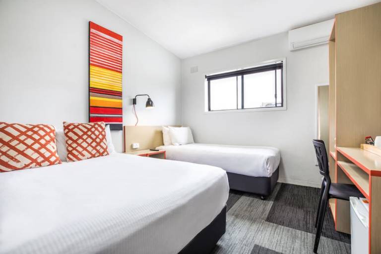 Villawood Hotel