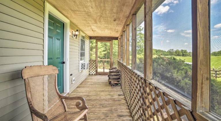 Vacation home with 2 rooms for 6 persons in Culpeper, VA