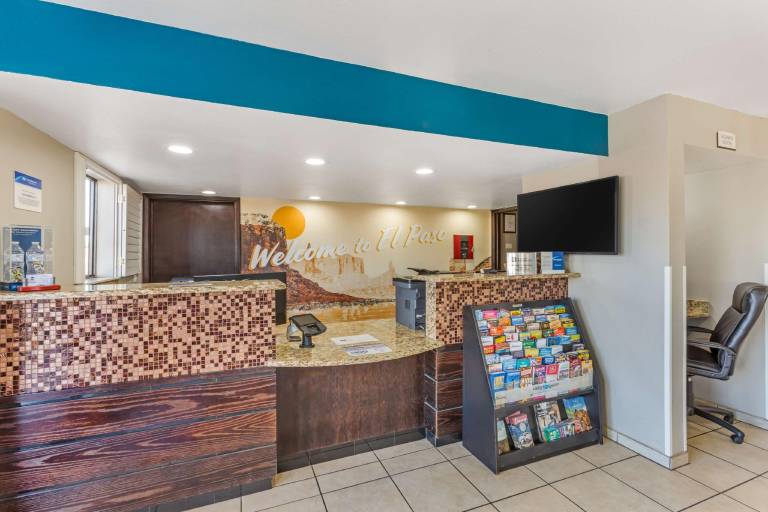 Best Western Sunland Park Inn — photo 5