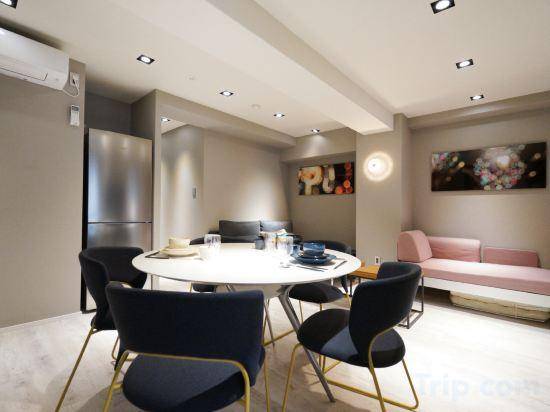 Real Life Kudanshita Chic 2-Bedroom 6Pax 3Mins Sub in Tokyo
