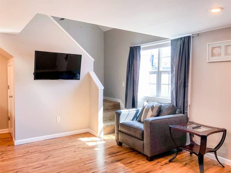 Child-friendly vacation home | Beach nearby | Pets allowed — photo 3