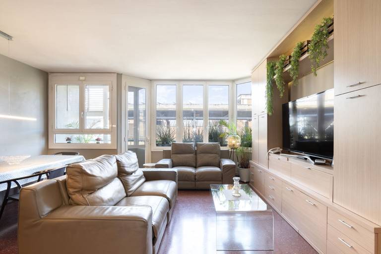 Ferienwohnung in Sant Antoni, Barcelona für max. 6 Personen, Ferienwohnung in Sant Antoni, Barcelona für max. 6 Personen,