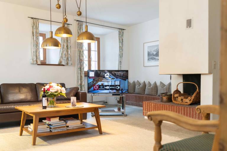 Ferienwohnung mit Hund in Bever, für max. 4 Personen Ferienwohnung mit Hund in Bever, für max. 4 Personen