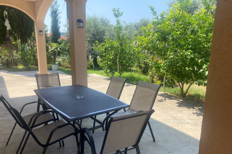 Two bedroom apartment with terrace Lopar, Rab (A-24597-c) in Rab