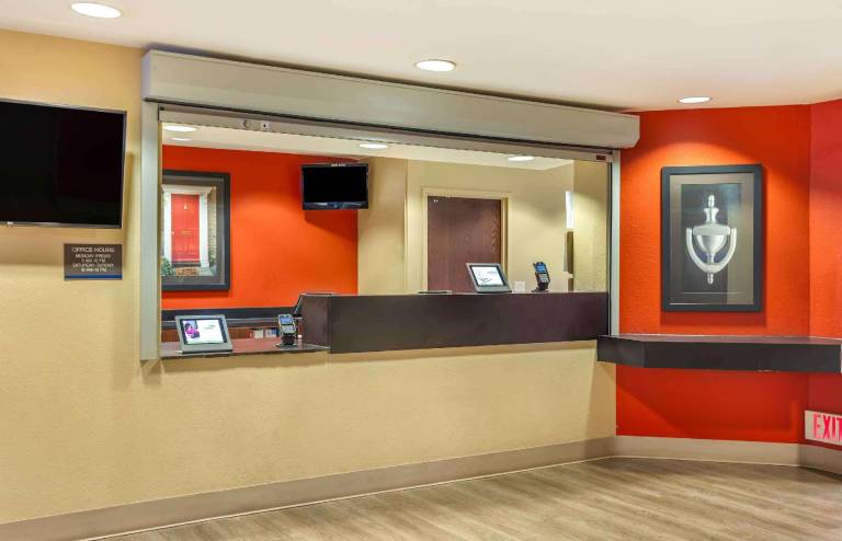 Extended Stay America Select Suites - Philadelphia - Malvern - Great Valley — photo 2