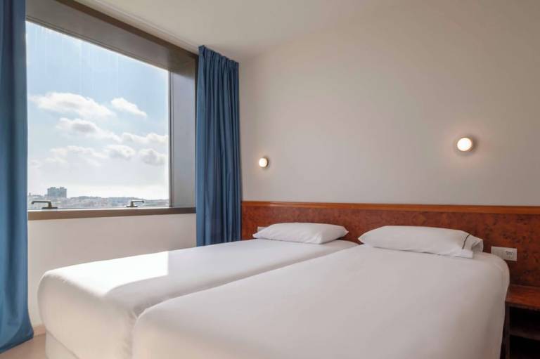 Aparthotel Sant Boi de Llobregat