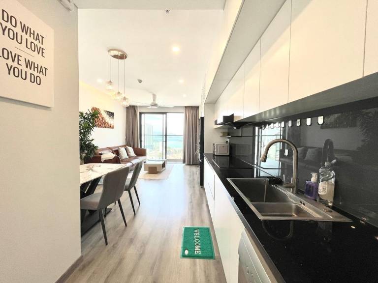 2BR- 2101 Immerse Yourself In The Sea - Luxury Apt — photo 4