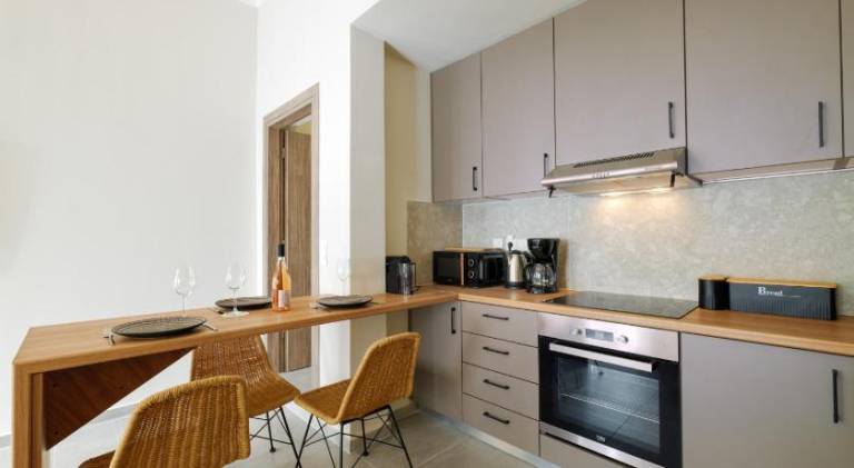 Holiday apartment with patio — photo 3