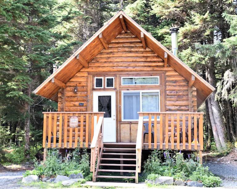 House  Girdwood