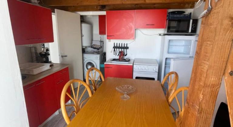 Apartment with 2 rooms for 6 persons — photo 4