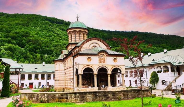 Apartment Călimănești