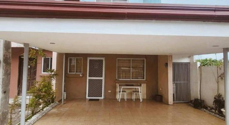 Beautiful house | Dogs allowed in Cebu City
