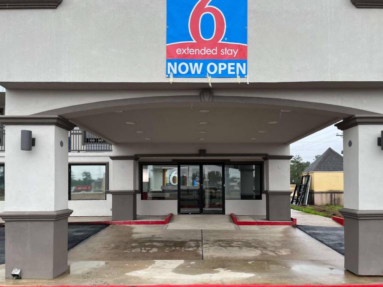 Studio 6 Conroe, TX in Conroe, TX