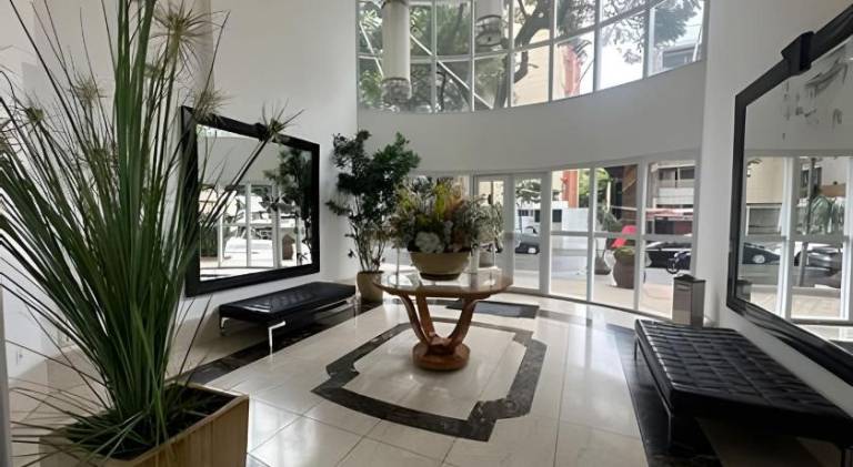 Holiday apartment with pool | Close to Paulista Avenue | Pets are welcome in Paulista