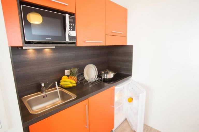 Wonderful holiday apartment with private pool | Dogs allowed — photo 3