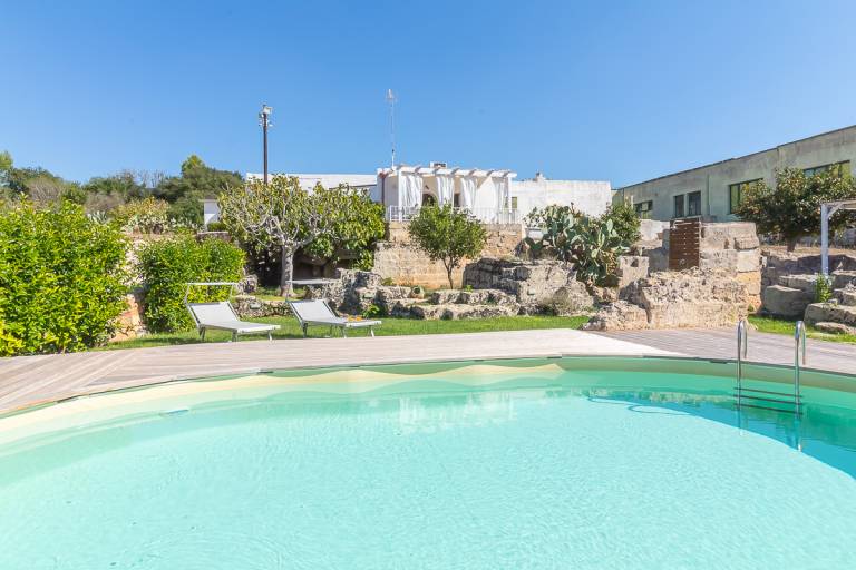 Villa with barbeque, garden & private pool | Nature view — photo 5