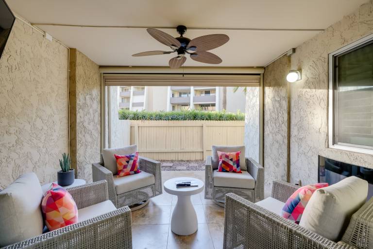 Easy Living in Old Town: Condo w/ Pool Access! in Scottsdale, AZ