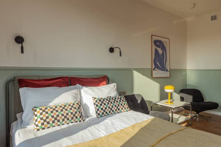 Fully equipped pleasant rental apartment with garden | Near Golden Gate | Pet-friendly — photo 4