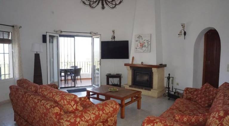 House with pool | Pet-friendly — photo 2