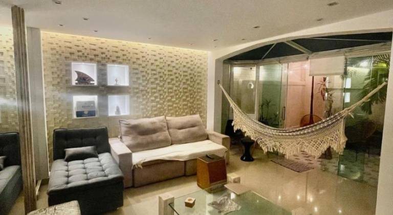 Apartment with yard | Next to Fort Copacabana — photo 3