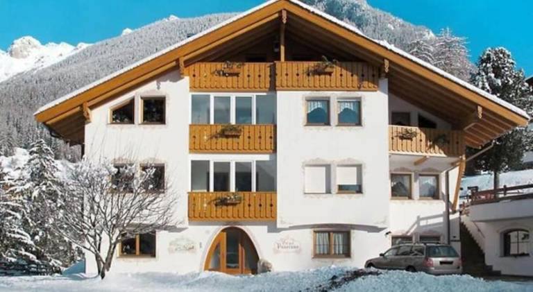 Charming holiday apartment | Pet-friendly in Moena
