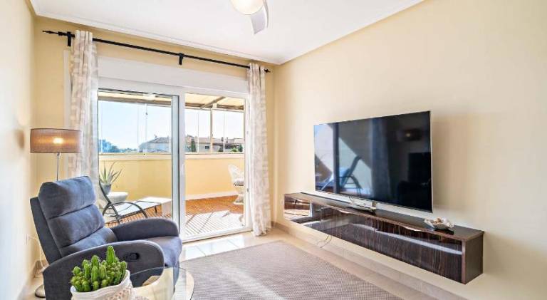 Rental apartment with pool — photo 2