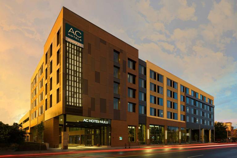 AC Hotel Louisville Downtown — photo 3