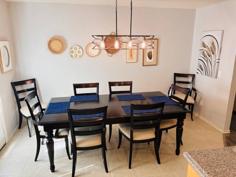 Children-friendly vacation home with yard | Pet-friendly — photo 4