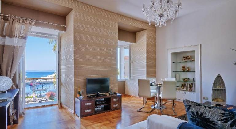 Riva Apartments in Split