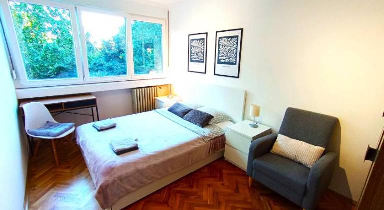 Holiday apartment with patio — photo 2