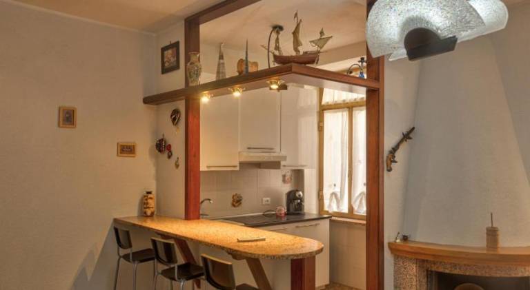 Rental apartment with 2 rooms for 5 persons in Pietra Ligure
