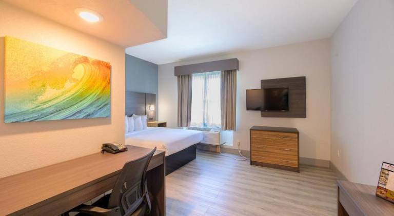 Hawthorn Extended Stay by Wyndham Panama City Beach — photo 2
