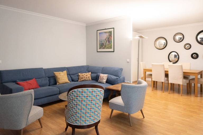Charming apartment near the Trocad&eacute;ro