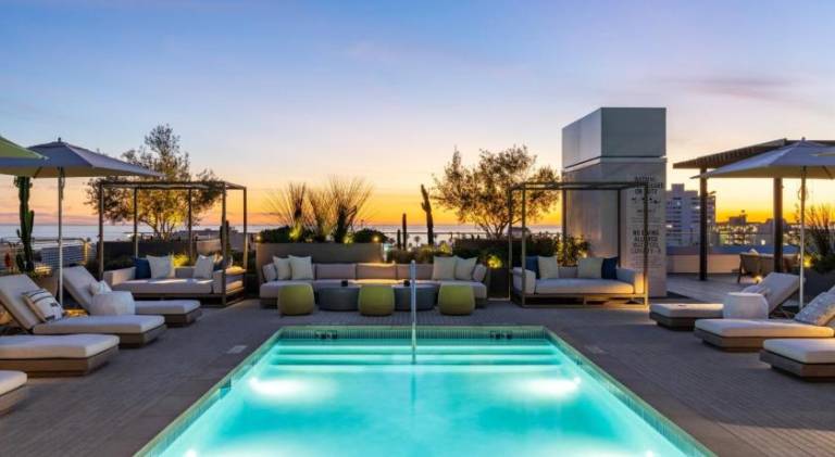 Apartment with pool | Pet-friendly — photo 2